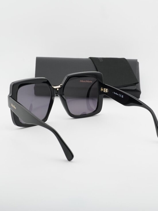 Max Mara ERNEST MM0088 01A Square Sunglasses - Black / Smoke display picture 1